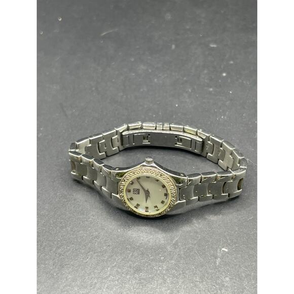 Vintage ESQ By Movado E5282 Ladies Diamond MOP Watch 21.4MM main image 4